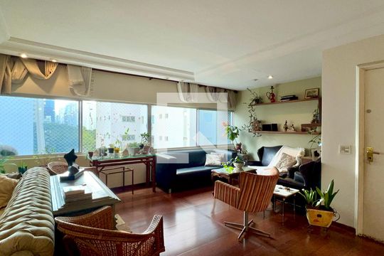 Sala de apartamento à venda com 3 quartos, 160m² em Jardim Paulista, São Paulo