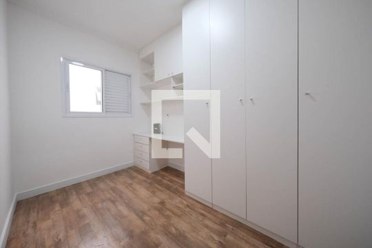 Suíte 2 de casa à venda com 3 quartos, 168m² em Vila Granada, São Paulo