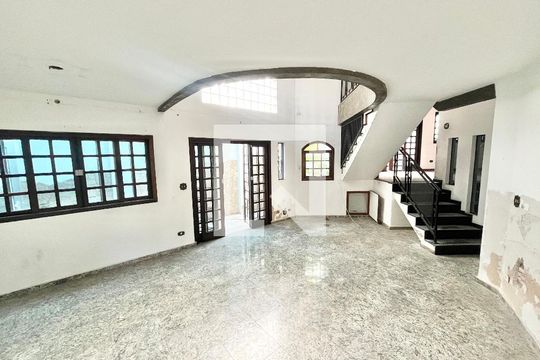 Sala  de casa à venda com 4 quartos, 280m² em Água Fria, São Paulo