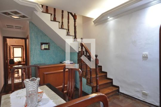 Sala de casa à venda com 3 quartos, 160m² em Jardim Joamar, São Paulo