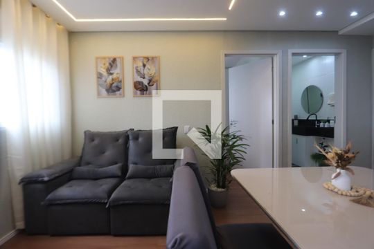 Sala de apartamento à venda com 2 quartos, 35m² em Fazenda da Juta, São Paulo