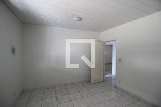 Quarto 1 de casa para alugar com 3 quartos, 77m² em Centro, Nilópolis