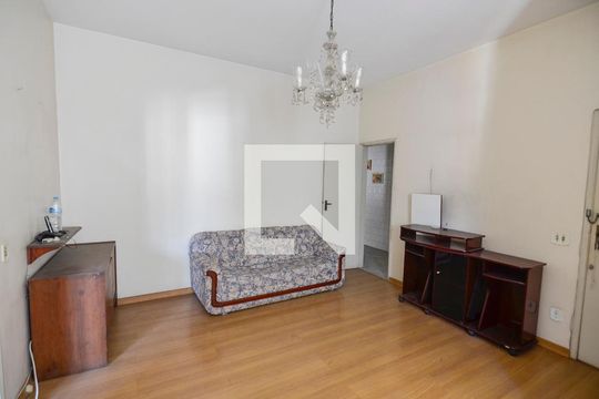 Sala de apartamento à venda com 2 quartos, 76m² em Praça da Bandeira, Rio de Janeiro