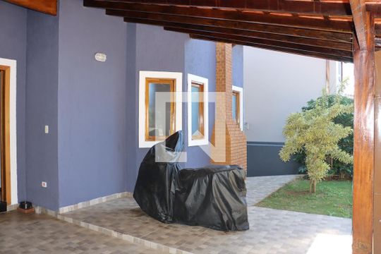 Casa de Condomínio para alugar com 6 quartos, 350m² em Residencial San Diego (paysage Vert), Cotia