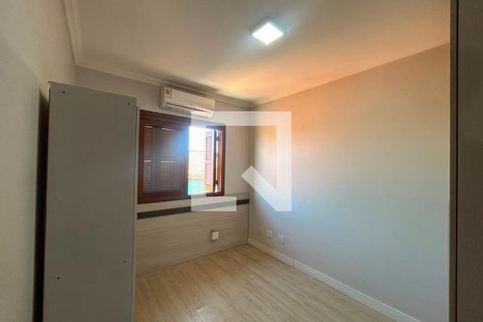 Quarto 2 de casa de condomínio à venda com 3 quartos, 117m² em Igara, Canoas