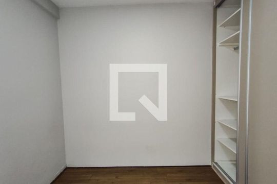 Casa à venda com 3 quartos, 300m² em Vila Sao Luis, São Paulo