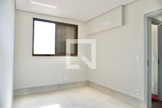 Apartamento à venda com 4 quartos, 186m² em Prado, Belo Horizonte