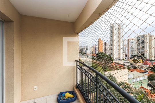 Varanda de apartamento para alugar com 3 quartos, 80m² em Cambuci, São Paulo