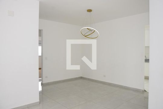 Sala de apartamento para alugar com 4 quartos, 160m² em Jardim Santa Barbara, Embu das Artes