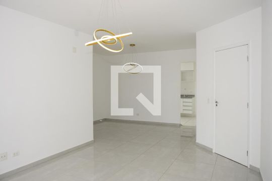 Sala de apartamento para alugar com 4 quartos, 160m² em Jardim Santa Barbara, Embu das Artes