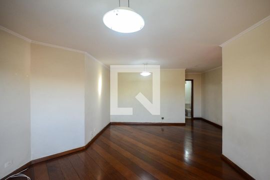 Sala de apartamento para alugar com 4 quartos, 136m² em Vila Sao Vicente, São Paulo