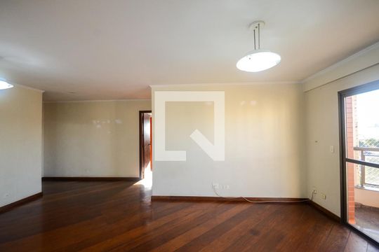 Apartamento para alugar com 4 quartos, 136m² em Vila Sao Vicente, São Paulo