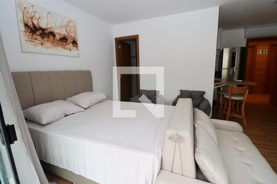 Studio de kitnet/studio para alugar com 1 quarto, 35m² em Costa Azul, Salvador