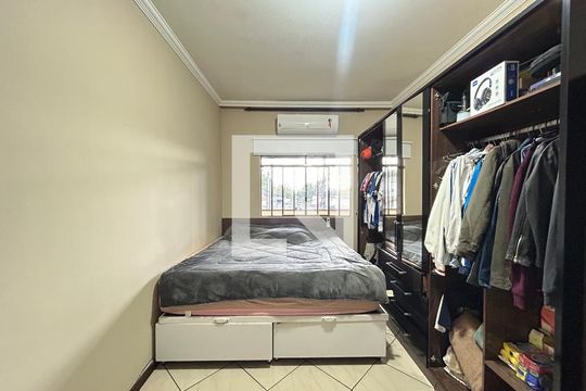 Casa para alugar com 3 quartos, 218m² em Mangueiras, Belo Horizonte