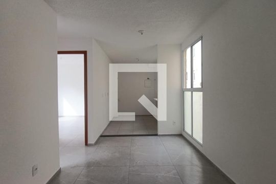 Sala de apartamento para alugar com 2 quartos, 40m² em Jardim Alvorada, Nova Iguaçu