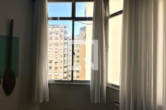 Apartamento para alugar com 3 quartos, 144m² em Copacabana, Rio de Janeiro