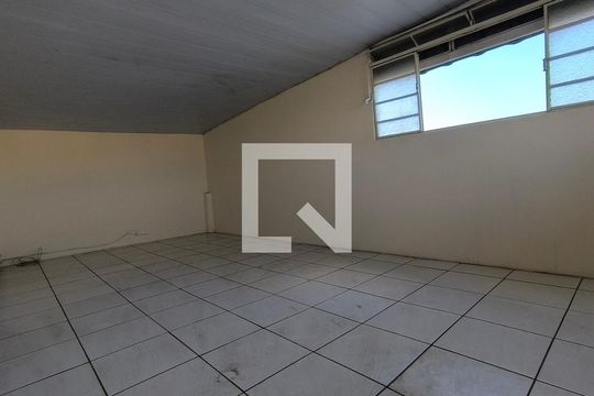 Sala de apartamento para alugar com 1 quarto, 90m² em Concórdia, Belo Horizonte