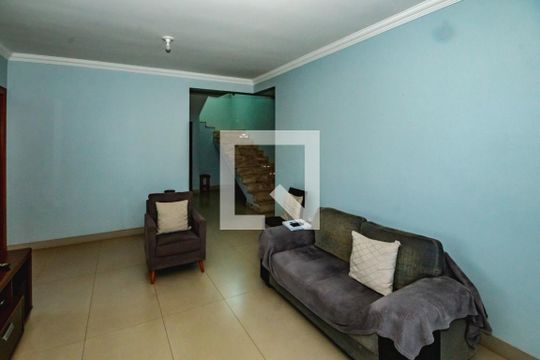 Casa à venda com 4 quartos, 750m² em Trevo, Belo Horizonte