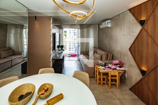 Apartamento à venda com 3 quartos, 72m² em Paquetá, Belo Horizonte