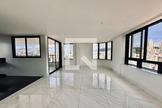 Apartamento à venda com 4 quartos, 225m² em Gutierrez, Belo Horizonte