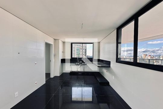 Apartamento à venda com 4 quartos, 225m² em Gutierrez, Belo Horizonte