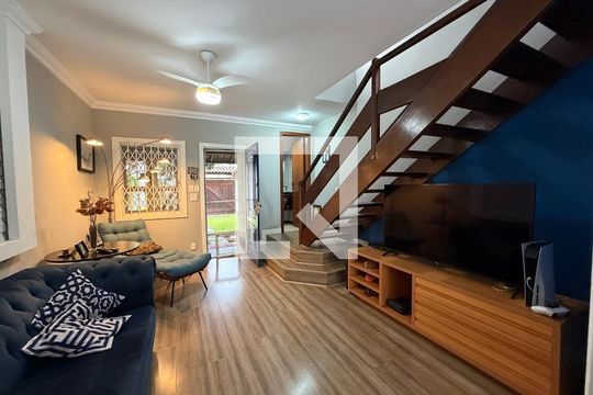 Sala de casa de condomínio à venda com 3 quartos, 170m² em Gardenia Azul, Rio de Janeiro