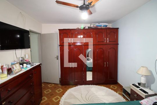 Quarto 2 de casa para alugar com 3 quartos, 189m² em Jardins Recanto das Rosas, São Paulo