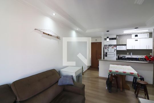 Sala  de apartamento à venda com 3 quartos, 70m² em Jardim Santo André, Santo André