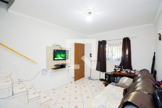 Casa para alugar com 2 quartos, 187m² em Jardim Rosana, Guarulhos