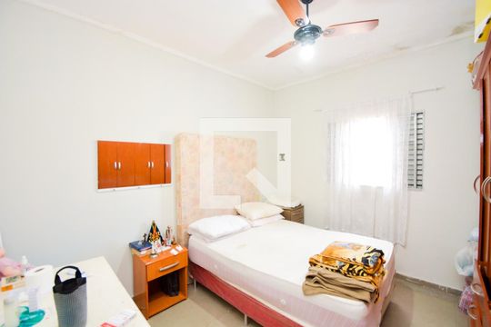 Quarto 1 de casa para alugar com 2 quartos, 187m² em Jardim Rosana, Guarulhos