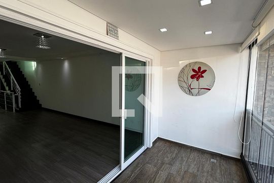 Sala Varanda de casa para alugar com 3 quartos, 250m² em Vila Dora, Santo André