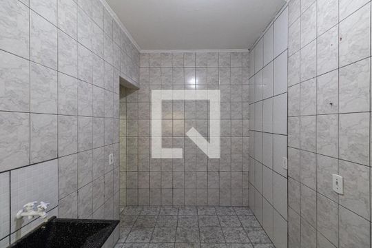 Cozinha e Área de Serviço de casa à venda com 1 quarto, 218m² em Cidade Líder, São Paulo