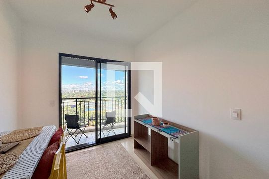 Sala de apartamento para alugar com 1 quarto, 34m² em Santo Amaro, São Paulo