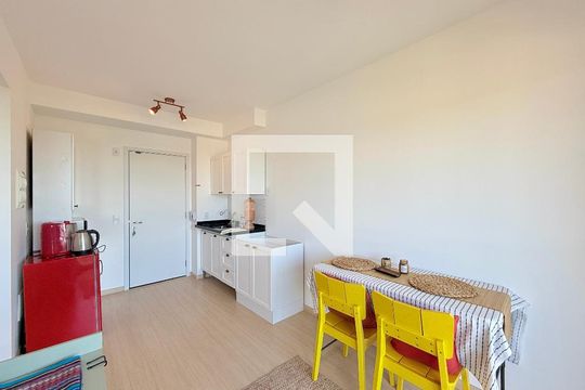 Sala de apartamento para alugar com 1 quarto, 34m² em Santo Amaro, São Paulo
