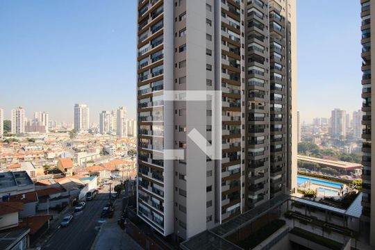 Vista de kitnet/studio para alugar com 1 quarto, 27m² em Vila Matilde, São Paulo