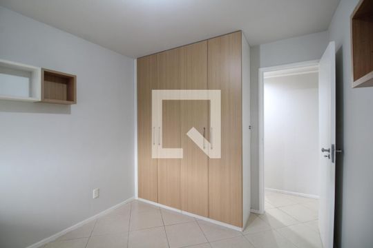 Quarto 1 de apartamento para alugar com 3 quartos, 130m² em Freguesia (jacarepaguá), Rio de Janeiro