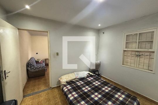 Quarto 1 de casa à venda com 3 quartos, 210m² em Parque Artur Alvim, São Paulo