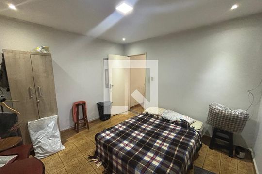 Quarto 1 de casa à venda com 3 quartos, 210m² em Parque Artur Alvim, São Paulo