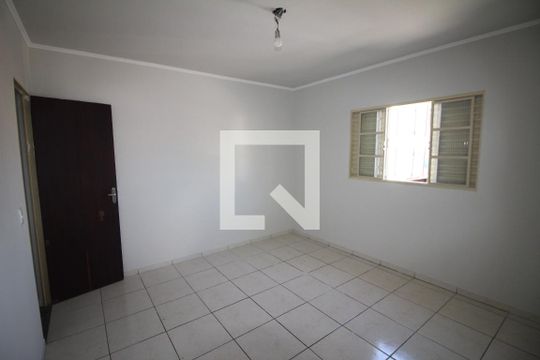 Quarto 1 de casa à venda com 2 quartos, 250m² em Flamengo, Contagem