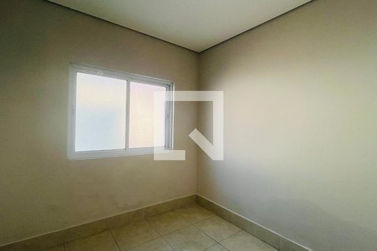 Casa à venda com 2 quartos, 139m² em Bosque, Campinas