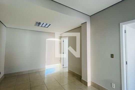 Casa à venda com 2 quartos, 139m² em Bosque, Campinas