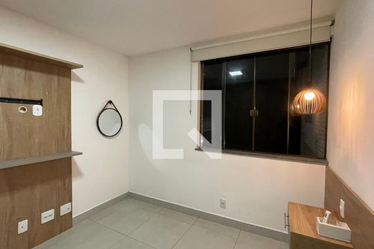 Quarto de apartamento para alugar com 1 quarto, 41m² em Jardim Guanabara, Rio de Janeiro
