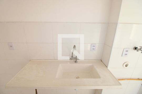 Sala / Cozinha de apartamento para alugar com 2 quartos, 44m² em Colônia (zona Leste), São Paulo