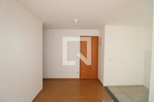 Sala / Cozinha de apartamento para alugar com 2 quartos, 44m² em Colônia (zona Leste), São Paulo