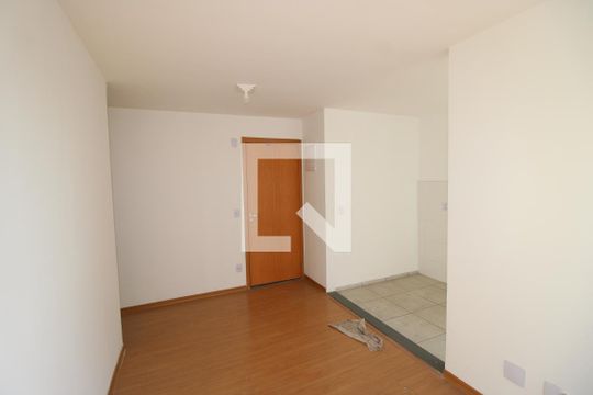 Sala / Cozinha de apartamento para alugar com 2 quartos, 44m² em Colônia (zona Leste), São Paulo