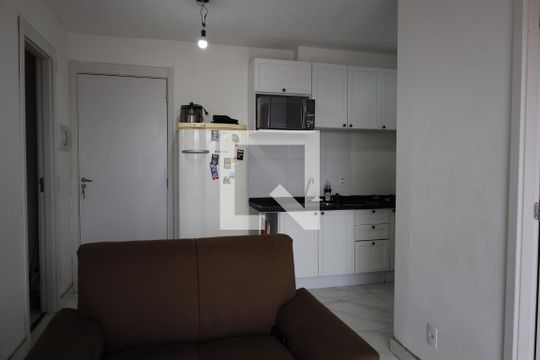 Apartamento para alugar com 2 quartos, 43m² em Socorro, São Paulo