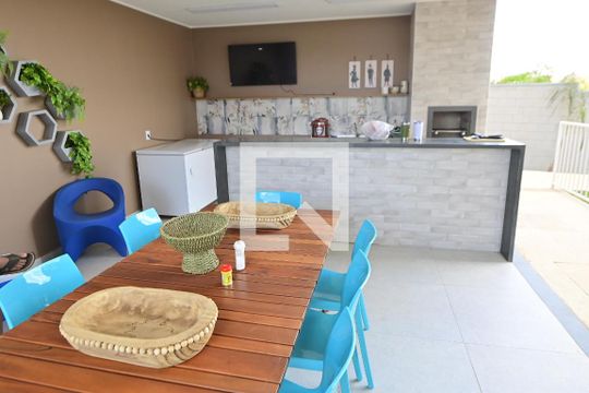 Apartamento para alugar com 3 quartos, 61m² em Fazenda Crimeia Caveiras, Goiânia