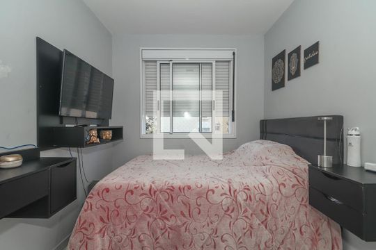 Quarto Suíte de apartamento à venda com 3 quartos, 65m² em Passo D’areia, Porto Alegre