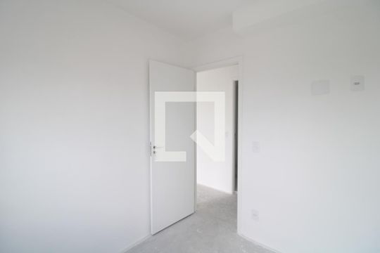Quarto 2 de apartamento à venda com 2 quartos, 41940m² em Vila Isa, São Paulo