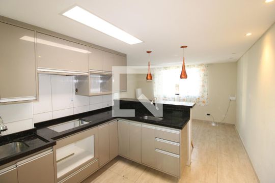 Sala / Cozinha de apartamento para alugar com 2 quartos, 44m² em Conjunto Habitacional Santa Etelvina Ii, São Paulo